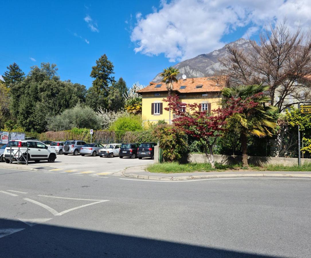 Gemini House On Lake Como マンデッロ・デル・ラーリオ エクステリア 写真